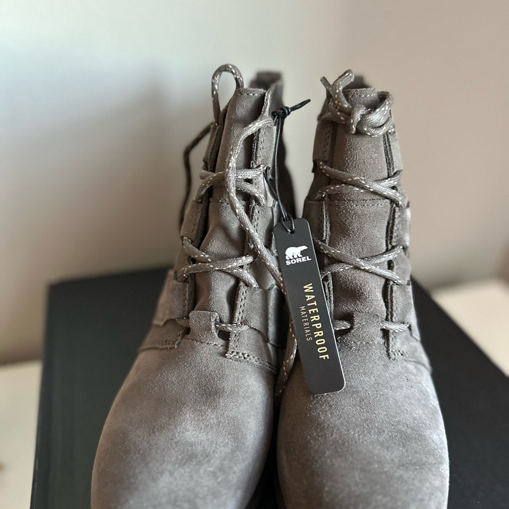 NWT & Box Sorel Evie Major Lace Up Winter Bootie Size 9 - Picture 4 of 4